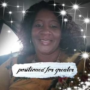 Meet your Posher, Regina